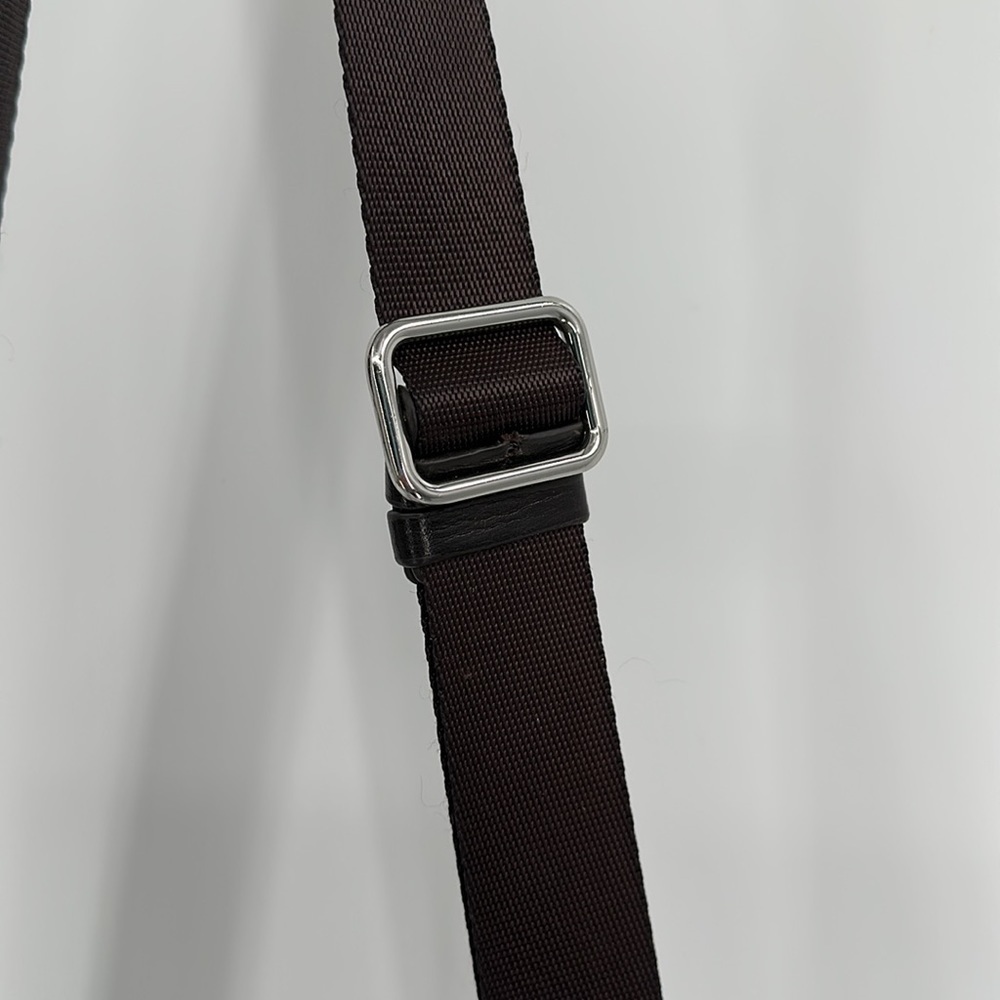 Margot Dark Brown Leather Zippered Adjustable Strap Large Crossbody Purse - Picture 5 of 10